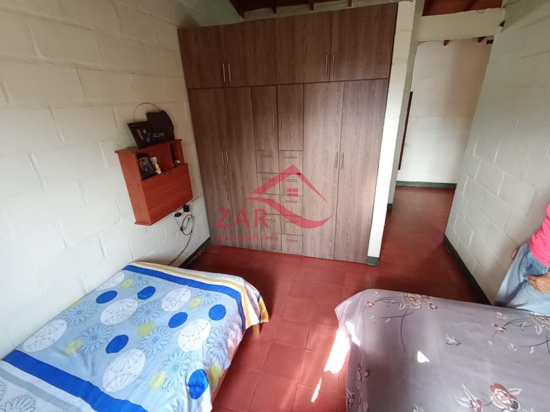 Foto de Casa en venta Buenos Aires Medellín — foto 8